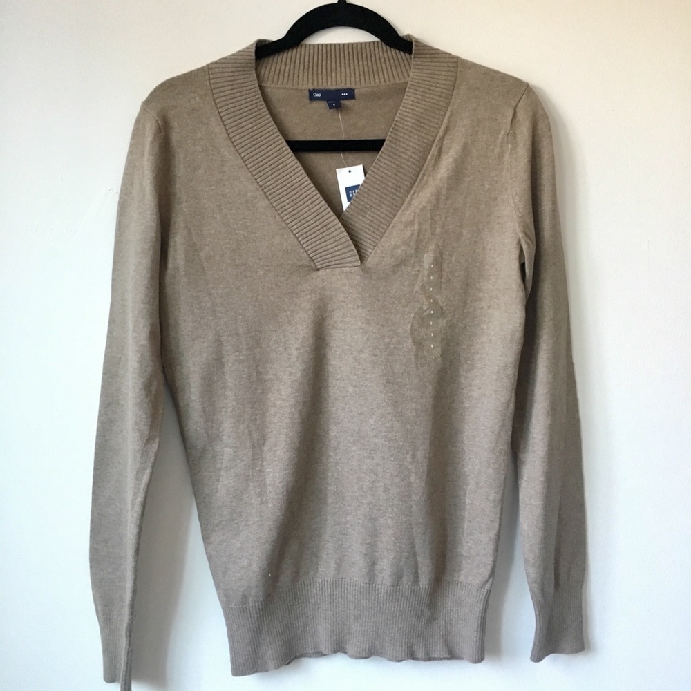Gap Light Brown V-Neck Sweater